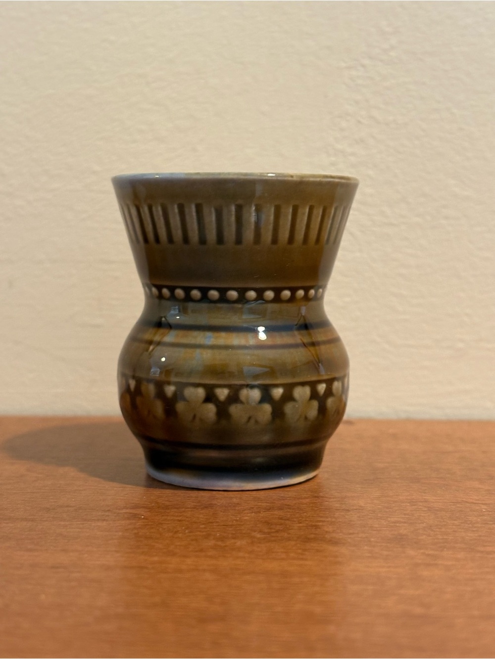 Wade Violet Vase / Toothpick Holder